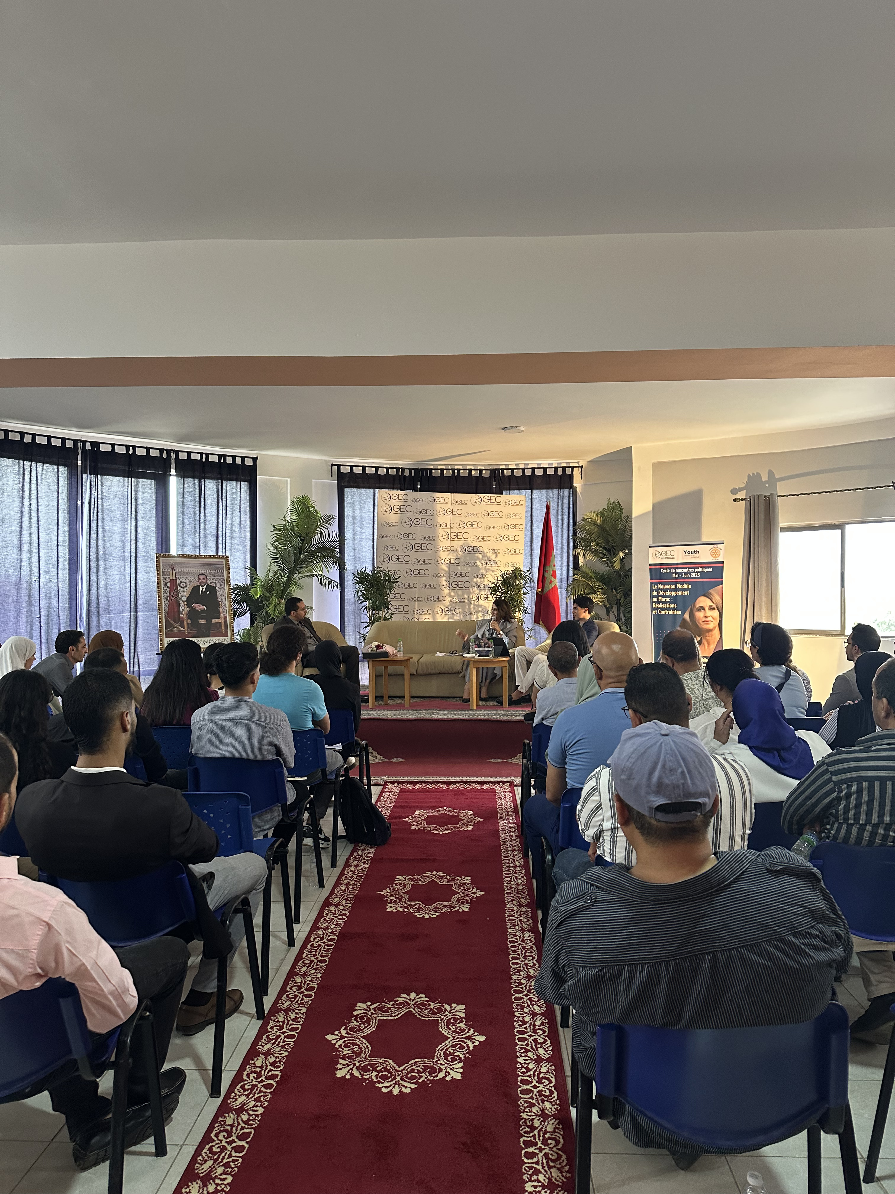 Rencontre avec Mme. Nabila Mounib